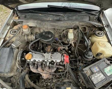 Серый Опель Вектра, объемом двигателя 1.8 л и пробегом 250 тыс. км за 650 $, фото 7 на Automoto.ua