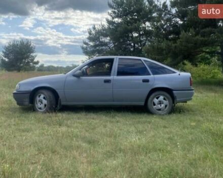 Серый Опель Вектра, объемом двигателя 1.8 л и пробегом 339 тыс. км за 1300 $, фото 1 на Automoto.ua