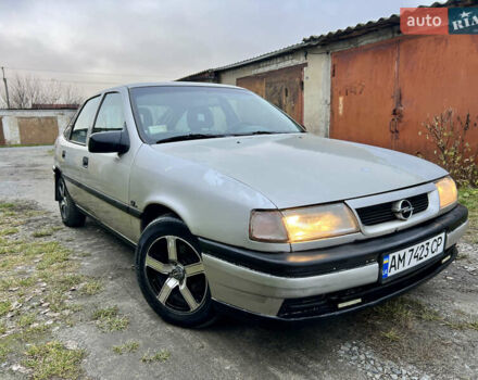 Серый Опель Вектра, объемом двигателя 1.7 л и пробегом 200 тыс. км за 1299 $, фото 26 на Automoto.ua