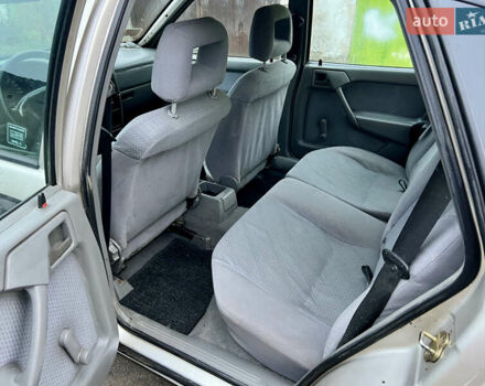 Серый Опель Вектра, объемом двигателя 1.7 л и пробегом 200 тыс. км за 1299 $, фото 8 на Automoto.ua