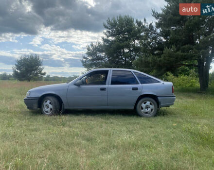 Опель Вектра 1994 в Яворове на Automoto.ua Серый Опель Вектра, объемом двигателя 1.8 л и пробегом 250 тыс. км за 1300 $, фото 3 на Automoto.ua