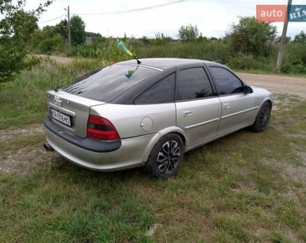 Серый Опель Вектра, объемом двигателя 1.8 л и пробегом 299 тыс. км за 1350 $, фото 6 на Automoto.ua