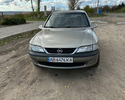 Серый Опель Вектра, объемом двигателя 1.8 л и пробегом 370 тыс. км за 2800 $, фото 9 на Automoto.ua