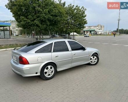 Сірий Опель Вектра, об'ємом двигуна 1.6 л та пробігом 230 тис. км за 4200 $, фото 5 на Automoto.ua