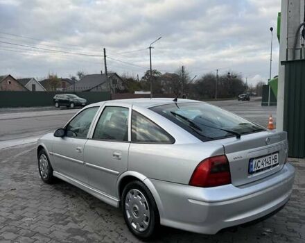 Серый Опель Вектра, объемом двигателя 1.8 л и пробегом 246 тыс. км за 3500 $, фото 5 на Automoto.ua