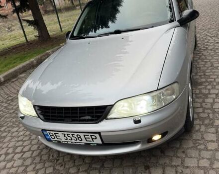 Сірий Опель Вектра, об'ємом двигуна 2 л та пробігом 217 тис. км за 4000 $, фото 4 на Automoto.ua