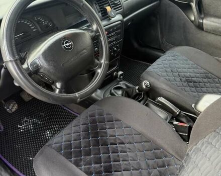 Серый Опель Вектра, объемом двигателя 1.8 л и пробегом 246 тыс. км за 3500 $, фото 10 на Automoto.ua