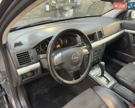 Серый Опель Вектра, объемом двигателя 2.2 л и пробегом 320 тыс. км за 4000 $, фото 11 на Automoto.ua