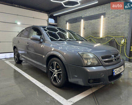 Серый Опель Вектра, объемом двигателя 2.2 л и пробегом 320 тыс. км за 4000 $, фото 3 на Automoto.ua