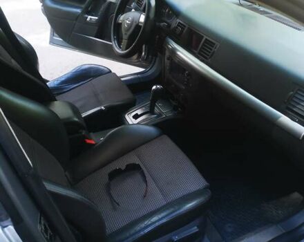 Серый Опель Вектра, объемом двигателя 2.2 л и пробегом 352 тыс. км за 5000 $, фото 3 на Automoto.ua