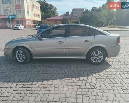 Серый Опель Вектра, объемом двигателя 2.17 л и пробегом 250 тыс. км за 3800 $, фото 7 на Automoto.ua