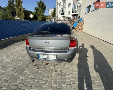 Серый Опель Вектра, объемом двигателя 1.8 л и пробегом 295 тыс. км за 3600 $, фото 2 на Automoto.ua