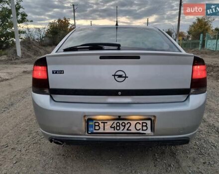 Опель Вектра 2003 в Николаеве на Automoto.ua Серый Опель Вектра, объемом двигателя 2.17 л и пробегом 344 тыс. км за 4200 $, фото 6 на Automoto.ua