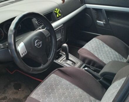 Серый Опель Вектра, объемом двигателя 2.2 л и пробегом 247 тыс. км за 3500 $, фото 7 на Automoto.ua