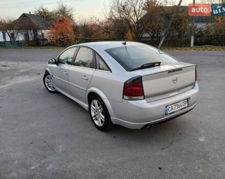 Сірий Опель Вектра, об'ємом двигуна 2.2 л та пробігом 320 тис. км за 4800 $, фото 5 на Automoto.ua