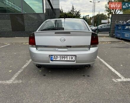 Серый Опель Вектра, объемом двигателя 2 л и пробегом 290 тыс. км за 5000 $, фото 5 на Automoto.ua