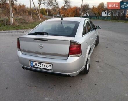 Сірий Опель Вектра, об'ємом двигуна 2.2 л та пробігом 320 тис. км за 4800 $, фото 6 на Automoto.ua