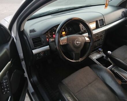 Серый Опель Вектра, объемом двигателя 2.2 л и пробегом 278 тыс. км за 4800 $, фото 10 на Automoto.ua