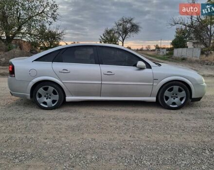 Опель Вектра 2003 в Николаеве на Automoto.ua Серый Опель Вектра, объемом двигателя 2.17 л и пробегом 344 тыс. км за 4200 $, фото 10 на Automoto.ua