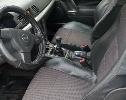 Серый Опель Вектра, объемом двигателя 2.2 л и пробегом 253 тыс. км за 5500 $, фото 15 на Automoto.ua