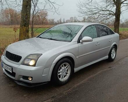 Серый Опель Вектра, объемом двигателя 2.17 л и пробегом 300 тыс. км за 3399 $, фото 2 на Automoto.ua