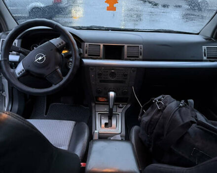 Серый Опель Вектра, объемом двигателя 2.17 л и пробегом 226 тыс. км за 5000 $, фото 9 на Automoto.ua