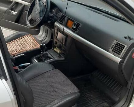 Серый Опель Вектра, объемом двигателя 1.91 л и пробегом 371 тыс. км за 5800 $, фото 26 на Automoto.ua