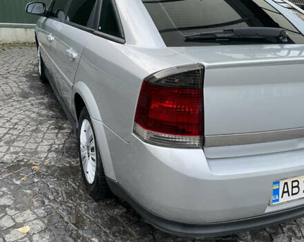 Сірий Опель Вектра, об'ємом двигуна 2.2 л та пробігом 400 тис. км за 4200 $, фото 3 на Automoto.ua