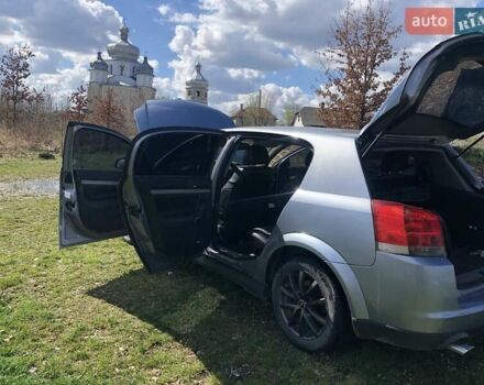 Серый Опель Вектра, объемом двигателя 1.91 л и пробегом 385 тыс. км за 3600 $, фото 13 на Automoto.ua