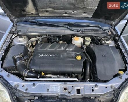 Серый Опель Вектра, объемом двигателя 1.91 л и пробегом 385 тыс. км за 3600 $, фото 5 на Automoto.ua