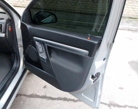 Сірий Опель Вектра, об'ємом двигуна 2.2 л та пробігом 196 тис. км за 6500 $, фото 18 на Automoto.ua