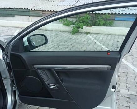 Серый Опель Вектра, объемом двигателя 1.8 л и пробегом 210 тыс. км за 5200 $, фото 31 на Automoto.ua