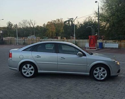 Серый Опель Вектра, объемом двигателя 1.8 л и пробегом 210 тыс. км за 5200 $, фото 1 на Automoto.ua