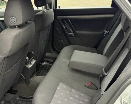 Серый Опель Вектра, объемом двигателя 2.2 л и пробегом 300 тыс. км за 2650 $, фото 9 на Automoto.ua