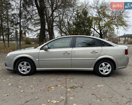 Серый Опель Вектра, объемом двигателя 1.8 л и пробегом 221 тыс. км за 6400 $, фото 1 на Automoto.ua