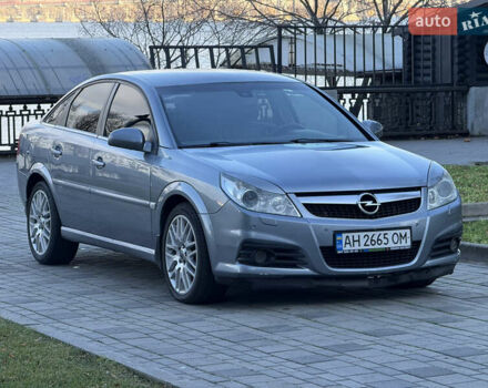 Серый Опель Вектра, объемом двигателя 2.79 л и пробегом 176 тыс. км за 4900 $, фото 2 на Automoto.ua