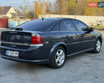 Сірий Опель Вектра, об'ємом двигуна 1.91 л та пробігом 336 тис. км за 4999 $, фото 4 на Automoto.ua
