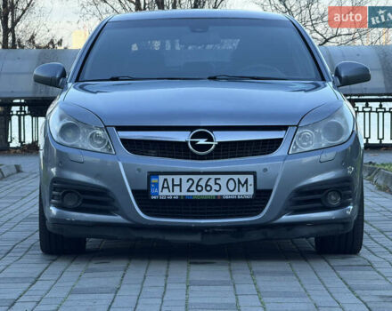 Серый Опель Вектра, объемом двигателя 2.79 л и пробегом 176 тыс. км за 4900 $, фото 1 на Automoto.ua