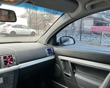 Сірий Опель Вектра, об'ємом двигуна 1.91 л та пробігом 280 тис. км за 5100 $, фото 15 на Automoto.ua