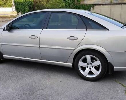 Сірий Опель Вектра, об'ємом двигуна 2.2 л та пробігом 284 тис. км за 5800 $, фото 2 на Automoto.ua