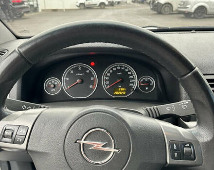 Сірий Опель Вектра, об'ємом двигуна 1.91 л та пробігом 280 тис. км за 5100 $, фото 17 на Automoto.ua