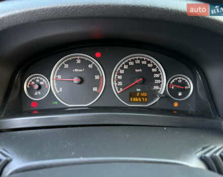 Серый Опель Вектра, объемом двигателя 1.9 л и пробегом 336 тыс. км за 4750 $, фото 11 на Automoto.ua