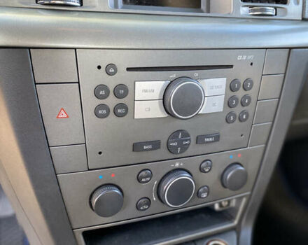 Сірий Опель Вектра, об'ємом двигуна 1.8 л та пробігом 219 тис. км за 5500 $, фото 11 на Automoto.ua