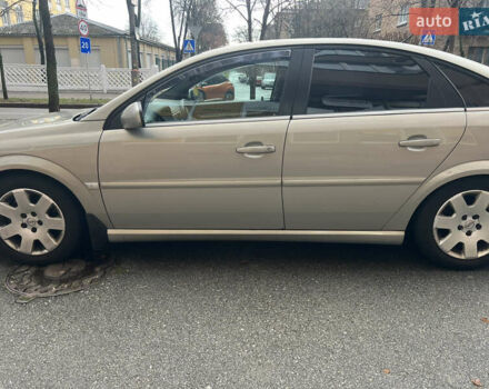 Серый Опель Вектра, объемом двигателя 2.2 л и пробегом 234 тыс. км за 6400 $, фото 1 на Automoto.ua