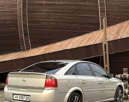 Серый Опель Вектра, объемом двигателя 2.2 л и пробегом 250 тыс. км за 7200 $, фото 6 на Automoto.ua