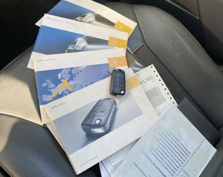 Сірий Опель Вектра, об'ємом двигуна 1.8 л та пробігом 219 тис. км за 5500 $, фото 12 на Automoto.ua