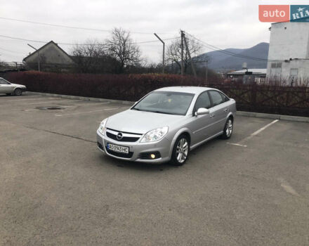 Серый Опель Вектра, объемом двигателя 1.9 л и пробегом 250 тыс. км за 4800 $, фото 1 на Automoto.ua