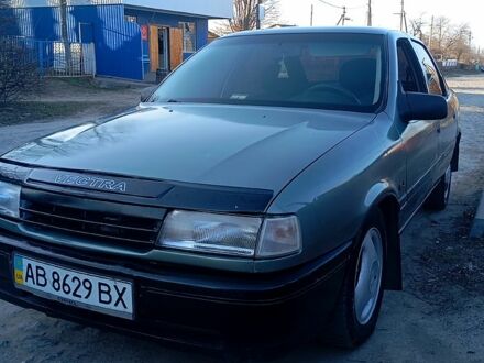 Опель Вектра 1989 в Виннице на Automoto.ua Серый Опель Вектра, объемом двигателя 1.6 л и пробегом 325 тыс. км за 1600 $, фото 1 на Automoto.ua