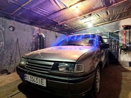 Сірий Опель Вектра, об'ємом двигуна 2 л та пробігом 280 тис. км за 1300 $, фото 1 на Automoto.ua