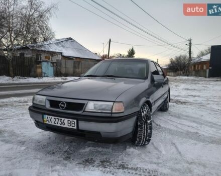Серый Опель Вектра, объемом двигателя 2 л и пробегом 223 тыс. км за 1999 $, фото 1 на Automoto.ua